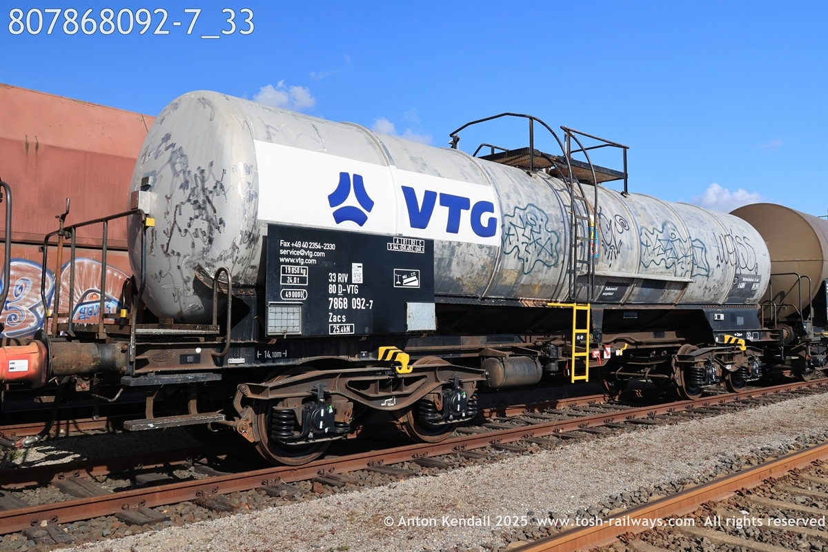 807868092-7_33.JPG